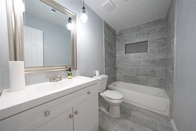 1121 Stone Trail Dr, Plano, TX 75023 - full bath featuring toilet, vanity, and tub / shower combination