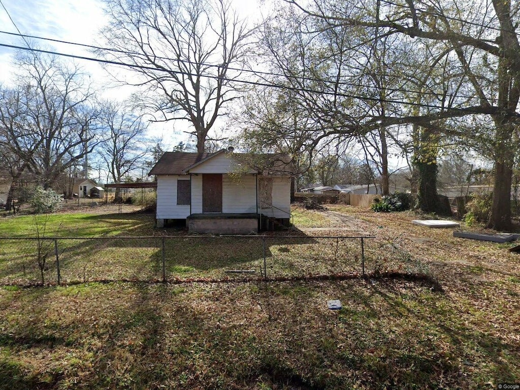 407 W 81st St, Shreveport, LA 71106 - exterior space featuring fence private yard