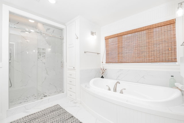mudroom featuring recessed lighting and baseboards
