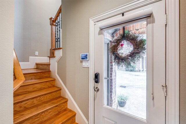 entryway featuring stairway