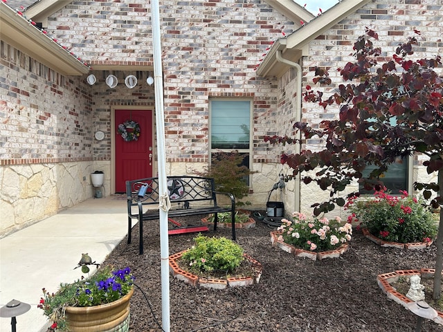 540 Islet Dr, Runaway Bay, TX 76426 - view of doorway to property