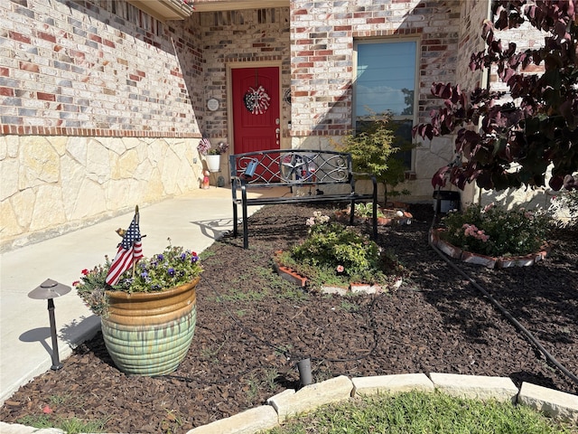 540 Islet Dr, Runaway Bay, TX 76426 - entrance to property with stone siding