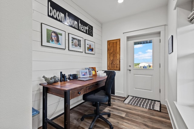 275 Ed Dutton Rd, Pottsboro, TX 75076 - office featuring wood finished floors and recessed lighting