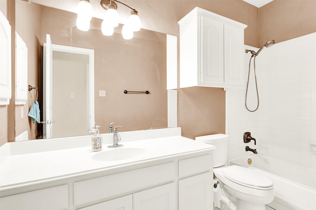3837 Evesham Dr, Plano, TX 75025 - bathroom featuring toilet, vanity, and  shower combination