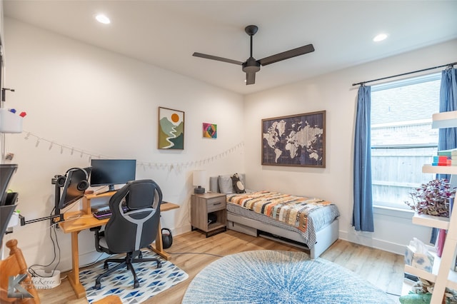 bedroom with recessed lighting, baseboards, ceiling fan, and light wood-type flooring