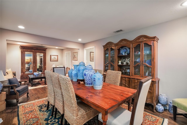 11330 Hillcrest Rd, Dallas, TX 75230 - dining area with visible vents, wood finished floors, and recessed lighting