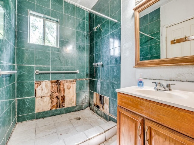 4942 Terry St, Dallas, TX 75223 - full bath with vanity and a stall shower