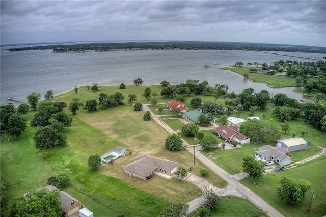 bird's eye view featuring a water view