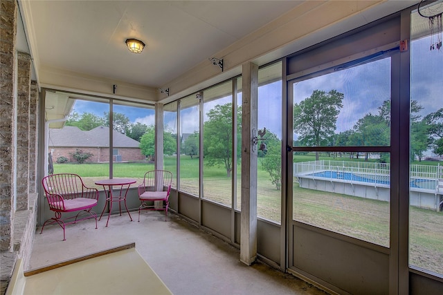view of sunroom / solarium