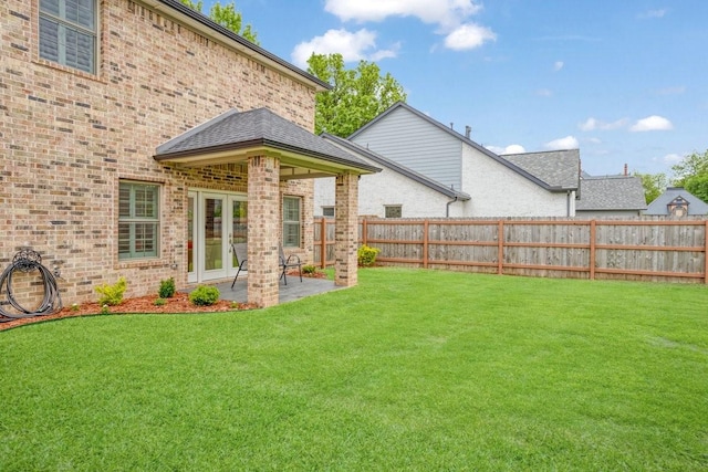805 S Lindsay St, Gainesville, TX 76240 - view of yard with a patio