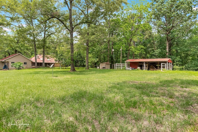 5220 Linton Cutoff Rd, Benton, LA 71006 - view of yard with an outdoor structure