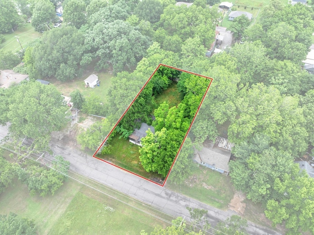 1204 S 5th St, Bonham, TX 75418