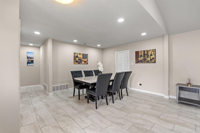 dining room with recessed lighting, baseboards, and visible vents