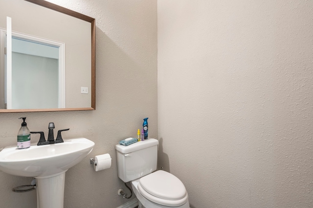 6401 Marlar Ln, The Colony, TX 75056 - bathroom with toilet