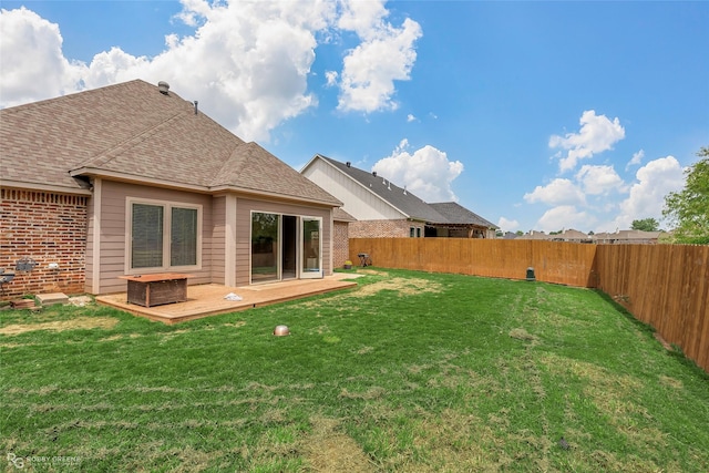 206 Jamestowne Blvd, Benton, LA 71006 - view of yard with a fenced backyard and a deck