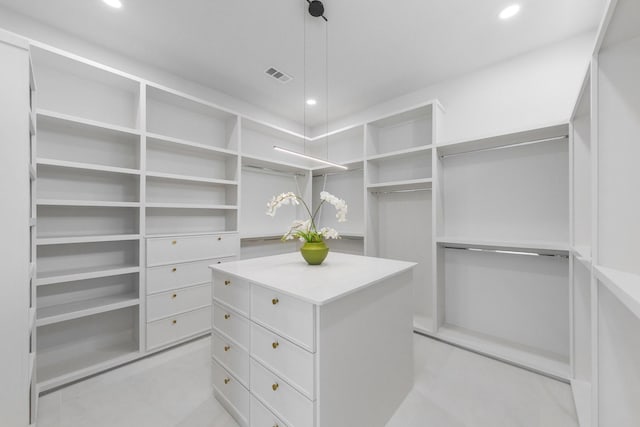 9409 Lenel Pl, Dallas, TX 75220 - view of walk in closet
