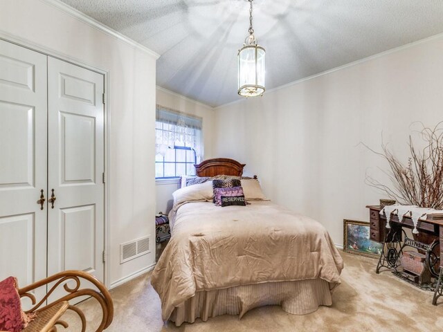 5405 Channel Isle Dr, Plano, TX 75093 - bedroom featuring carpet flooring, ornamental molding, and a chandelier