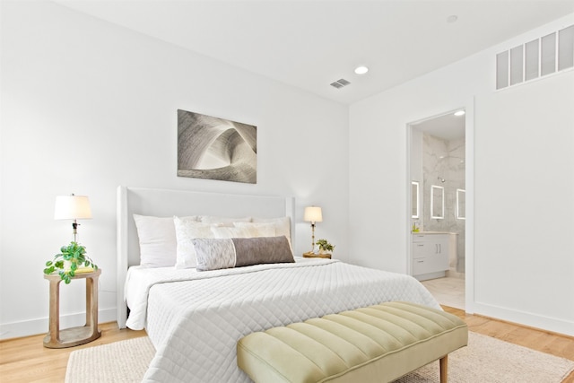 1944 Kearney Ct, Dallas, TX 75204 - bedroom featuring visible vents, baseboards, and light wood-type flooring