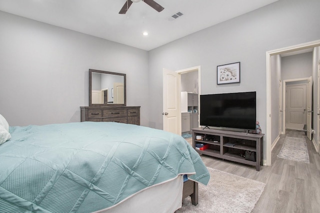 bedroom with light wood-style floors, recessed lighting, baseboards, and ceiling fan