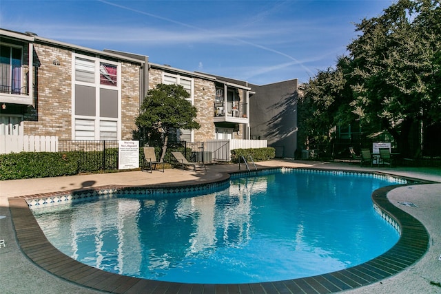 pool with fence