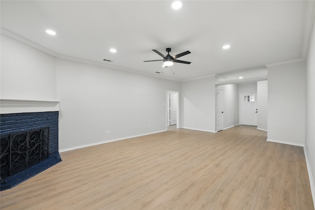 unfurnished living room with recessed lighting, ornamental molding, baseboards, and ceiling fan