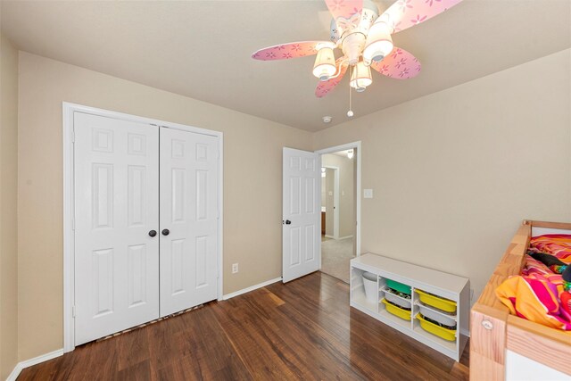 6728 Tierra Dr, Woodway, TX 76712 - rec room with a ceiling fan, baseboards, and wood finished floors