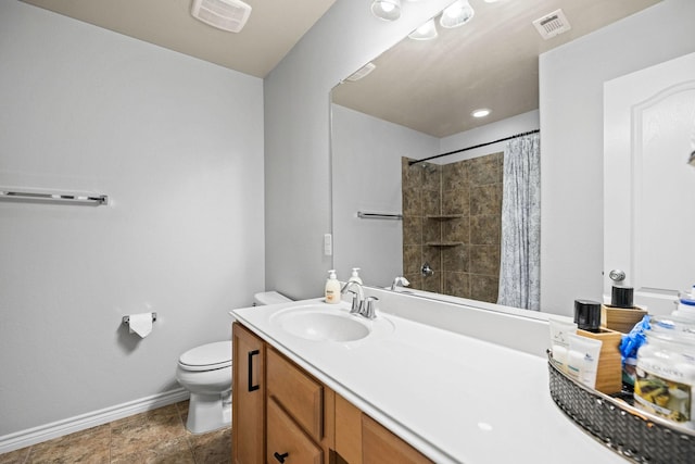 6336 Maritime St, Fort Worth, TX 76179 - bathroom featuring baseboards, toilet, vanity, and a shower with curtain