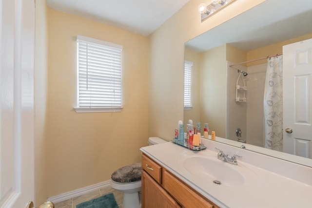 full bathroom featuring vanity, curtained shower, a wealth of natural light, and toilet