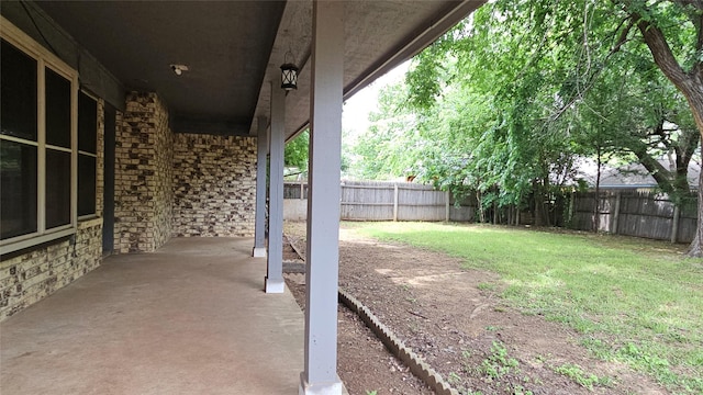view of yard featuring a fenced backyard and a patio area