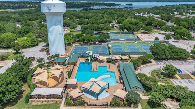 2085 Idlewood Dr, Grapevine, TX 76051 - drone / aerial view of a pool and a nearby body of water