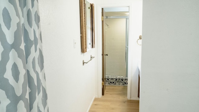 75 Delmore Dr, Hillsboro, TX 76645 - corridor featuring light wood-type flooring and baseboards