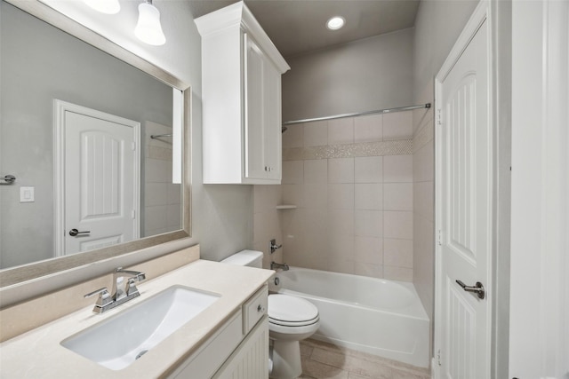 6380 Forefront Ave, Frisco, TX 75036 - bathroom with vanity, toilet,  shower combination, and recessed lighting