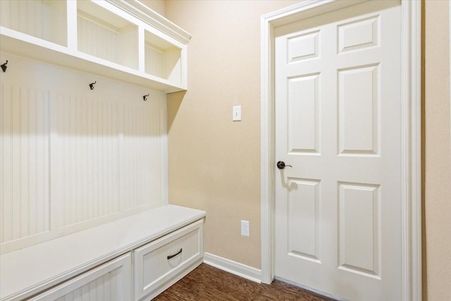 309 Nash Dr, Hewitt, TX 76643 - mudroom featuring baseboards