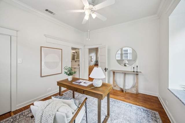 906 N Clinton Ave, Dallas, TX 75208 - office featuring ceiling fan, visible vents, wood finished floors, baseboards, and ornamental molding