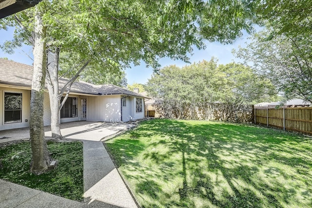 1441 Marlene Pl, Desoto, TX 75115 - view of yard with a fenced backyard and a patio
