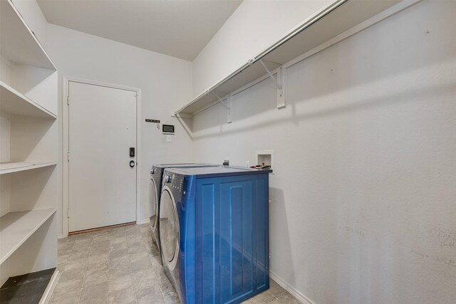 4312 Summer Star Ln, Fort Worth, TX 76244 - clothes washing area with laundry area, baseboards, and washer and dryer
