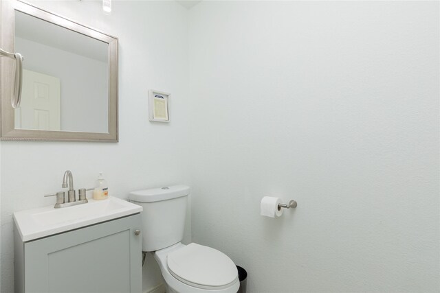 2624 Misty Glen Dr, Flower Mound, TX 75028 - half bath with toilet and vanity