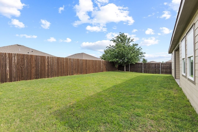 1823 Wolf Run, Anna, TX 75409 - view of yard featuring a fenced backyard