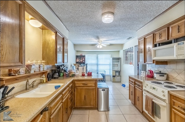 1310 Summoner Ln, Abilene, TX 79602 - carpeted dining room with a textured ceiling