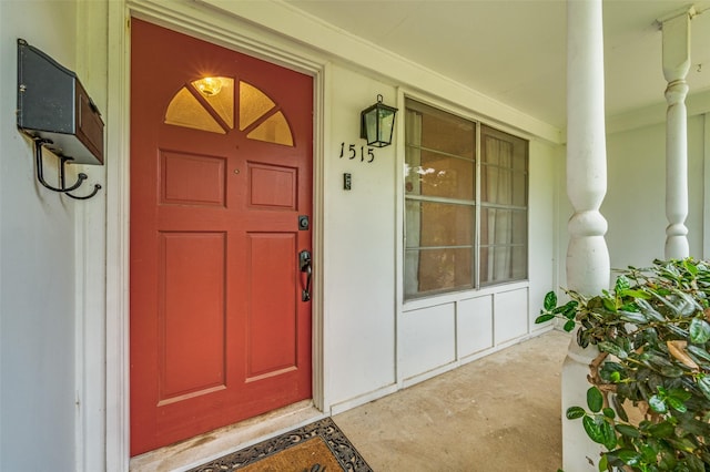 1515 Senter Rd, Irving, TX 75060 - view of exterior entry with a porch