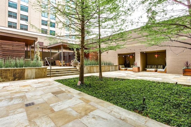view of yard with a patio area
