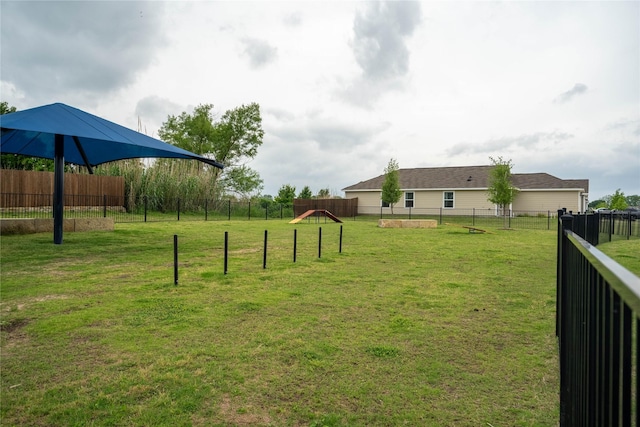 view of yard featuring fence