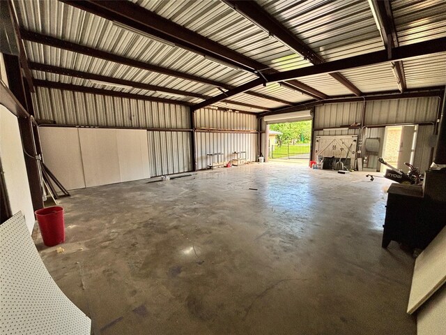 103 Jackilu St, Sanger, TX 76266 - view of garage