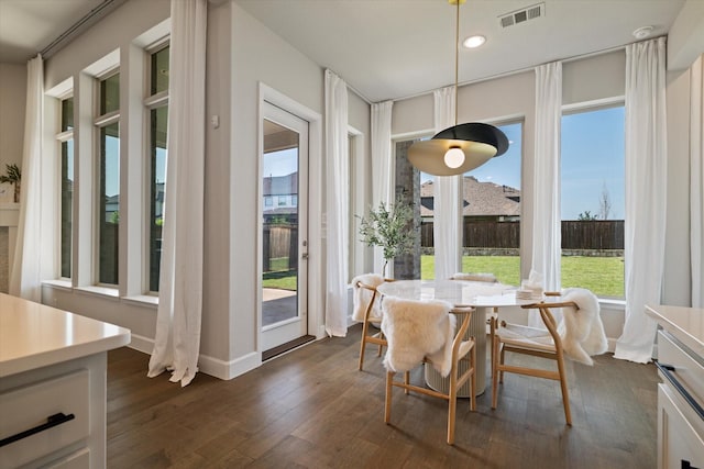 3320 Alexandra Ln, Celina, TX 75009 - dining area featuring dark wood-type flooring, recessed lighting, and baseboards