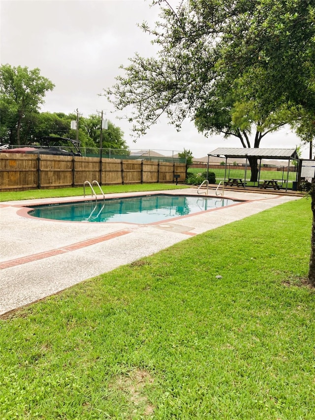 672 Harbor Dr, Azle, TX 76020 - view of swimming pool featuring a patio area