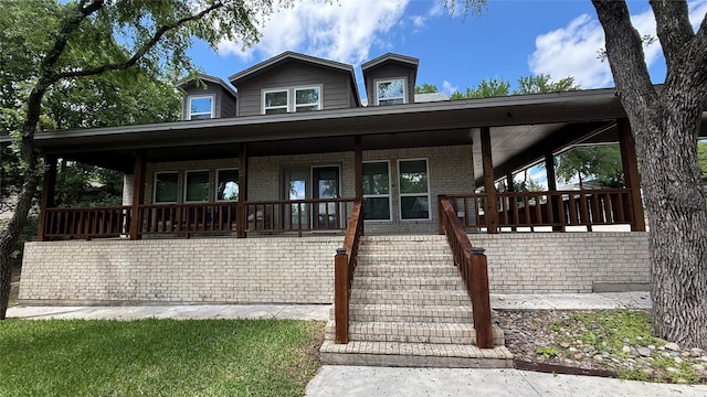 407 S Lakewood Cir, Lake Bridgeport, TX 76426 - view of green lawn featuring stairs and a patio area