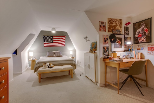 1635 Taft St, Dallas, TX 75208 - bedroom featuring lofted ceiling, carpet flooring, baseboards, and visible vents