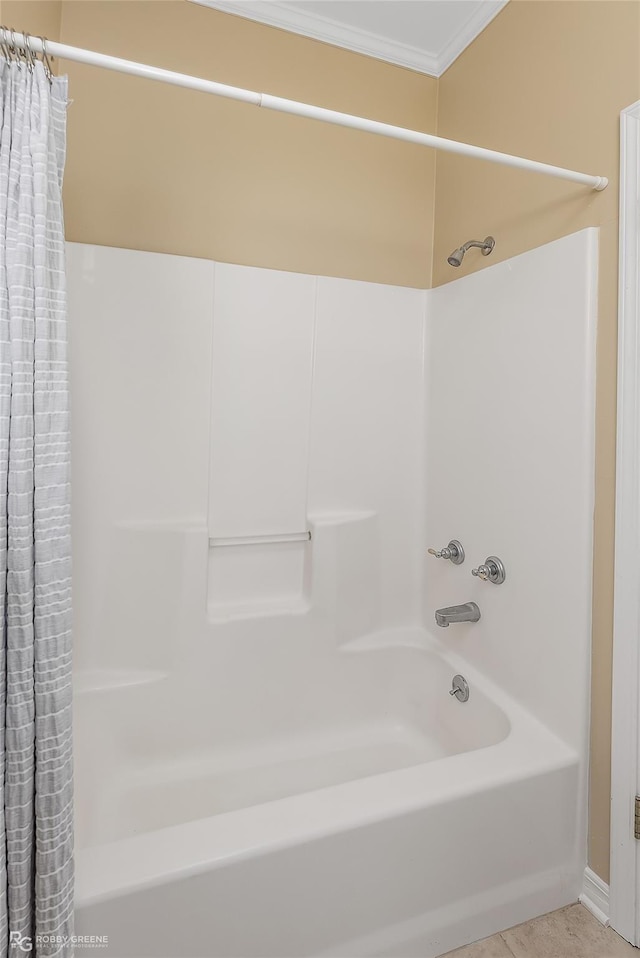2320 Hidden Cv, Haughton, LA 71037 - bathroom with crown molding and shower / bath combination with curtain