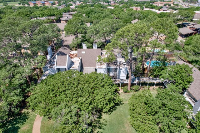 birds eye view of property featuring a residential view