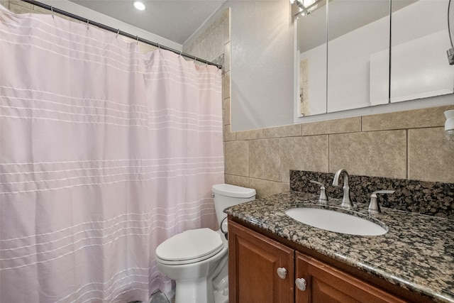 517 Curts Dr, Grand Prairie, TX 75052 - full bathroom featuring toilet, tile walls, a shower with shower curtain, and vanity